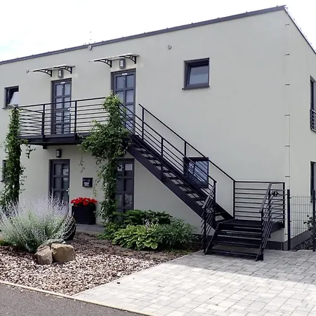 A + L * רומבורק